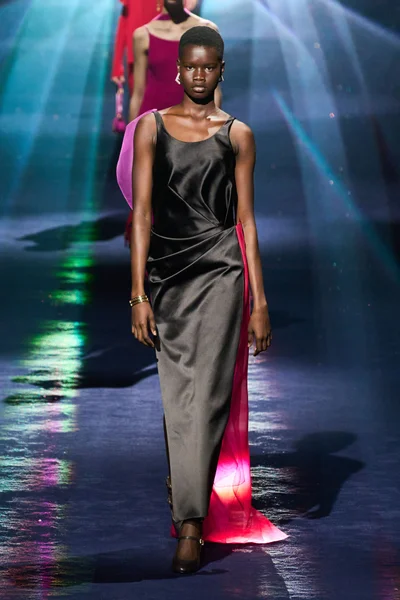 Look 46